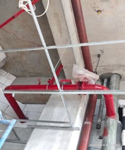 Pemasangan BCV dan water flow switch di depan lift timur