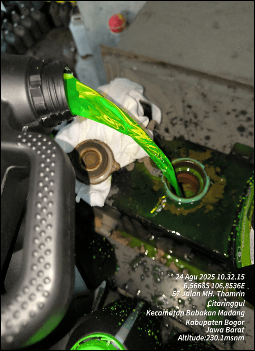 Proses pengisian water coolant baru 24 agustus 2025