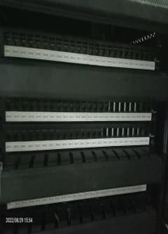 LT.2 label patch panel di rak switch hub 29/08/2022.